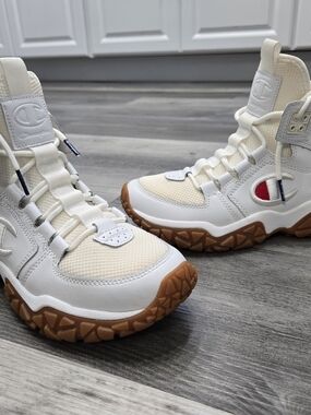 Champion Tank Grid mid-cut athletic sneaker boots